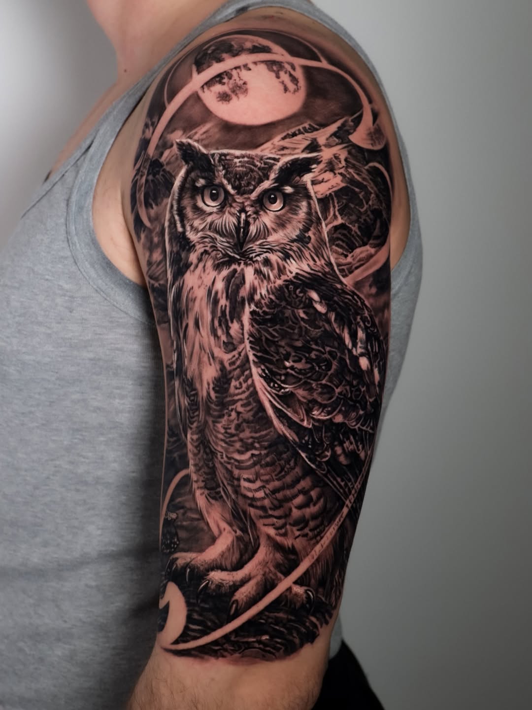 Owl Night Shoulder Piece