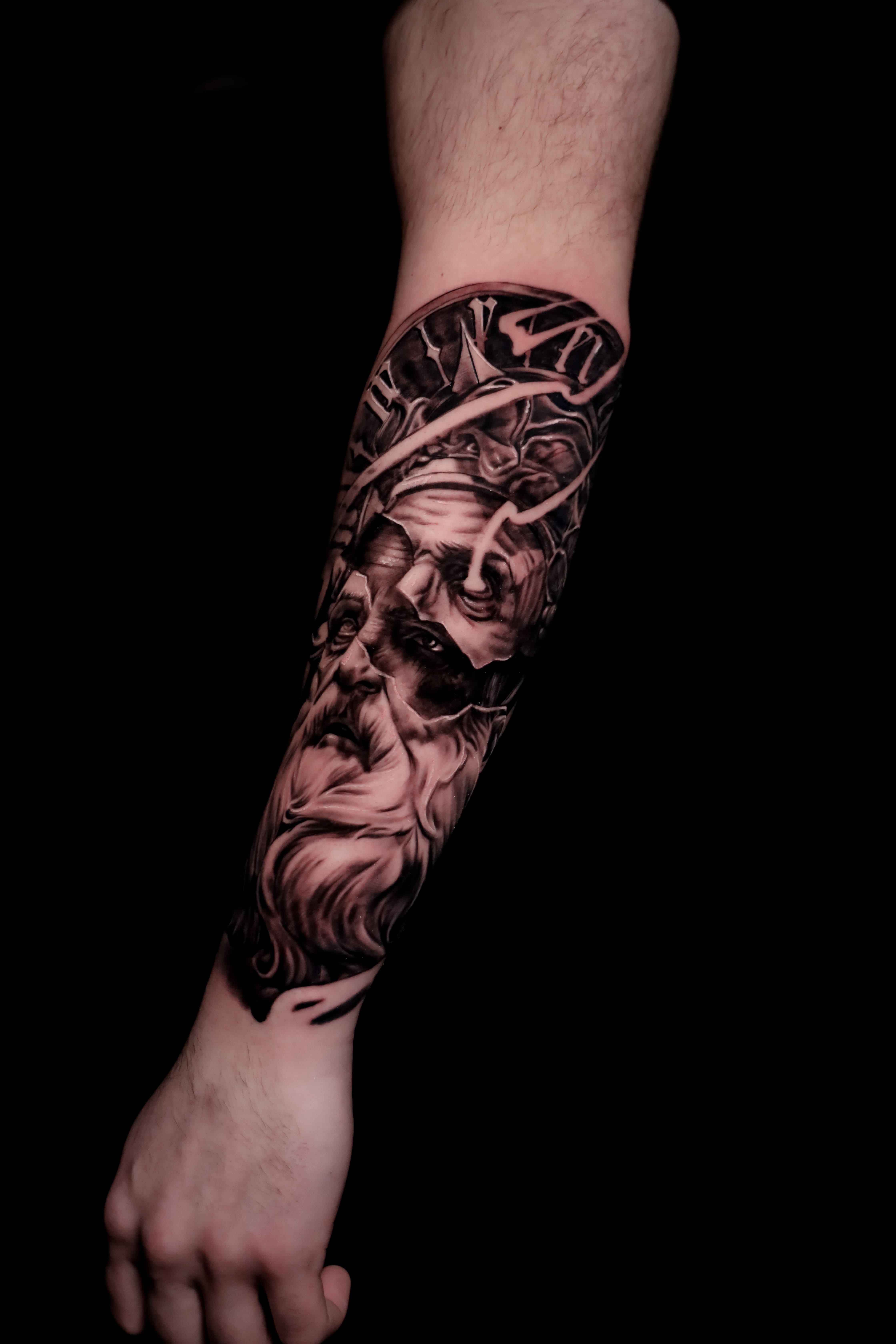 Time & Wisdom Forearm – Black & Grey