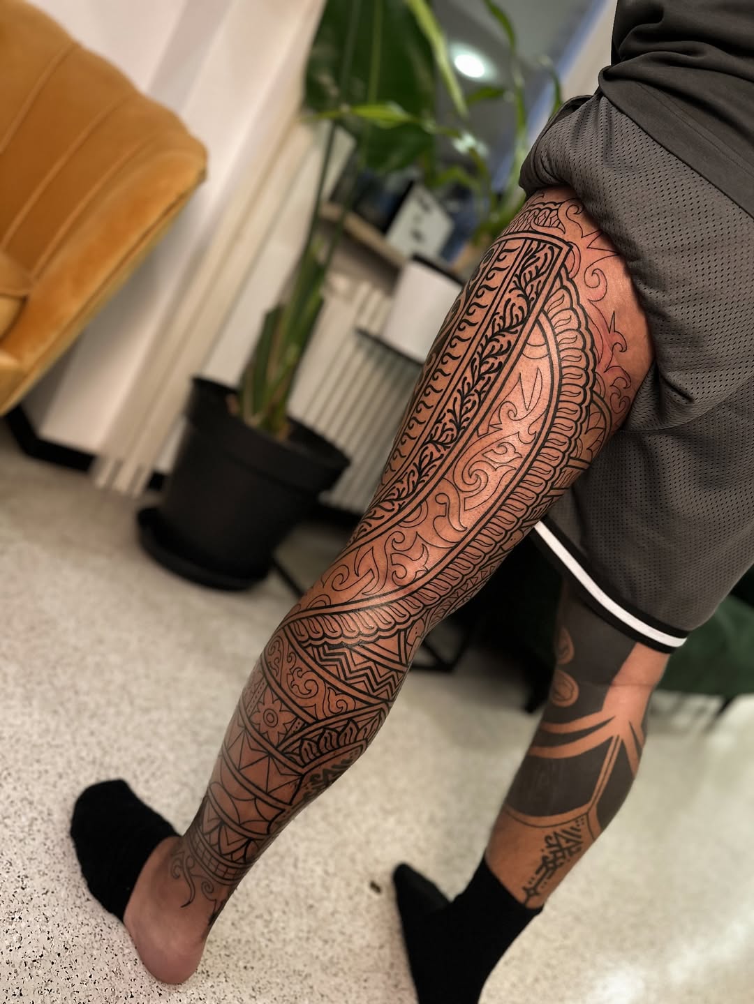 Polynesian Leg Flow