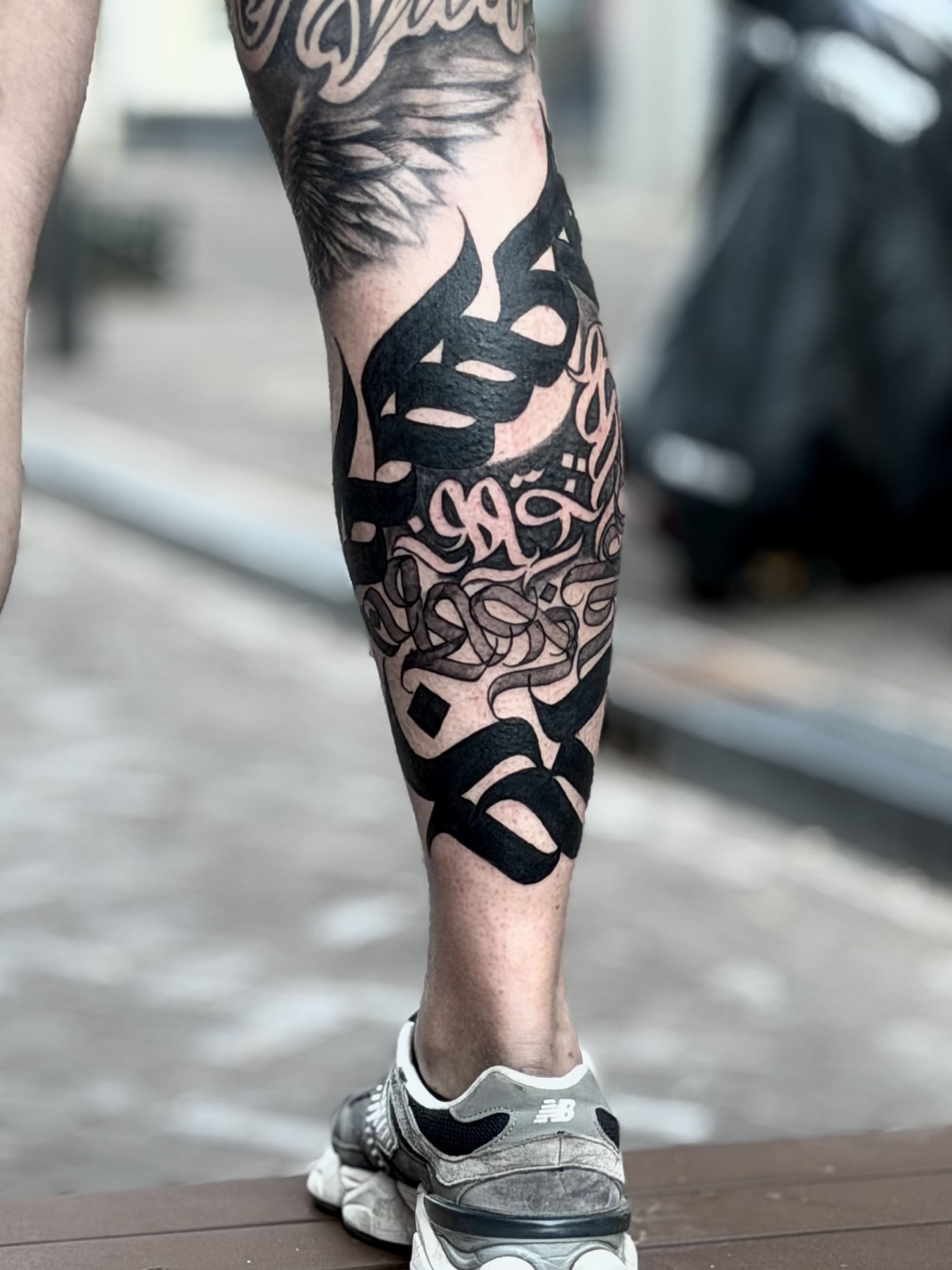 Calligraphy Black Fusion