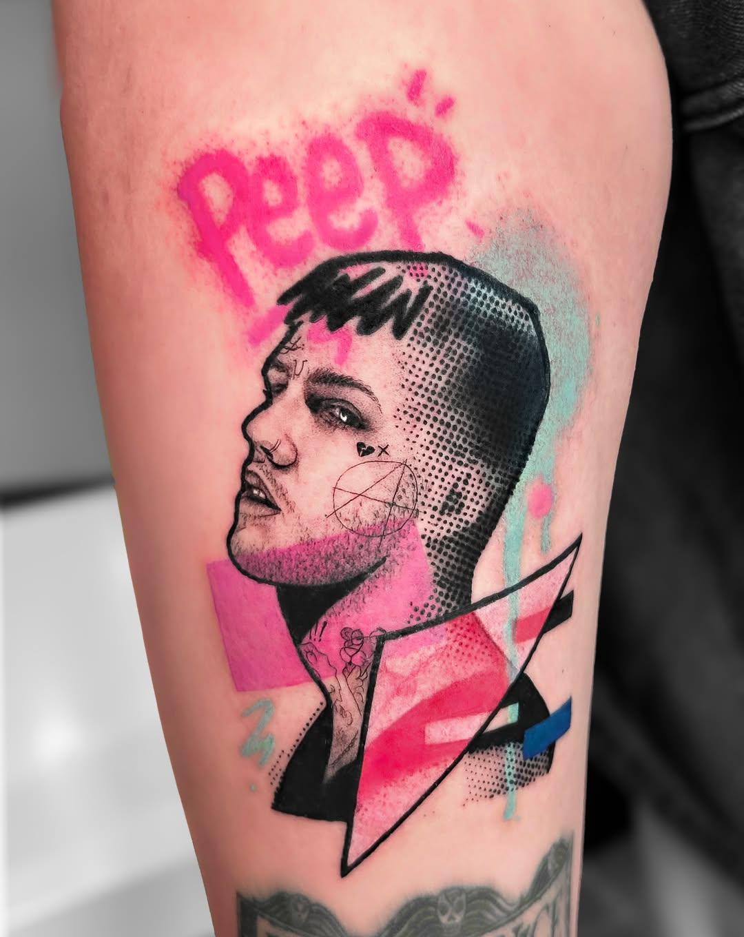 Pop-Art Porträt mit Graffiti-Elementen