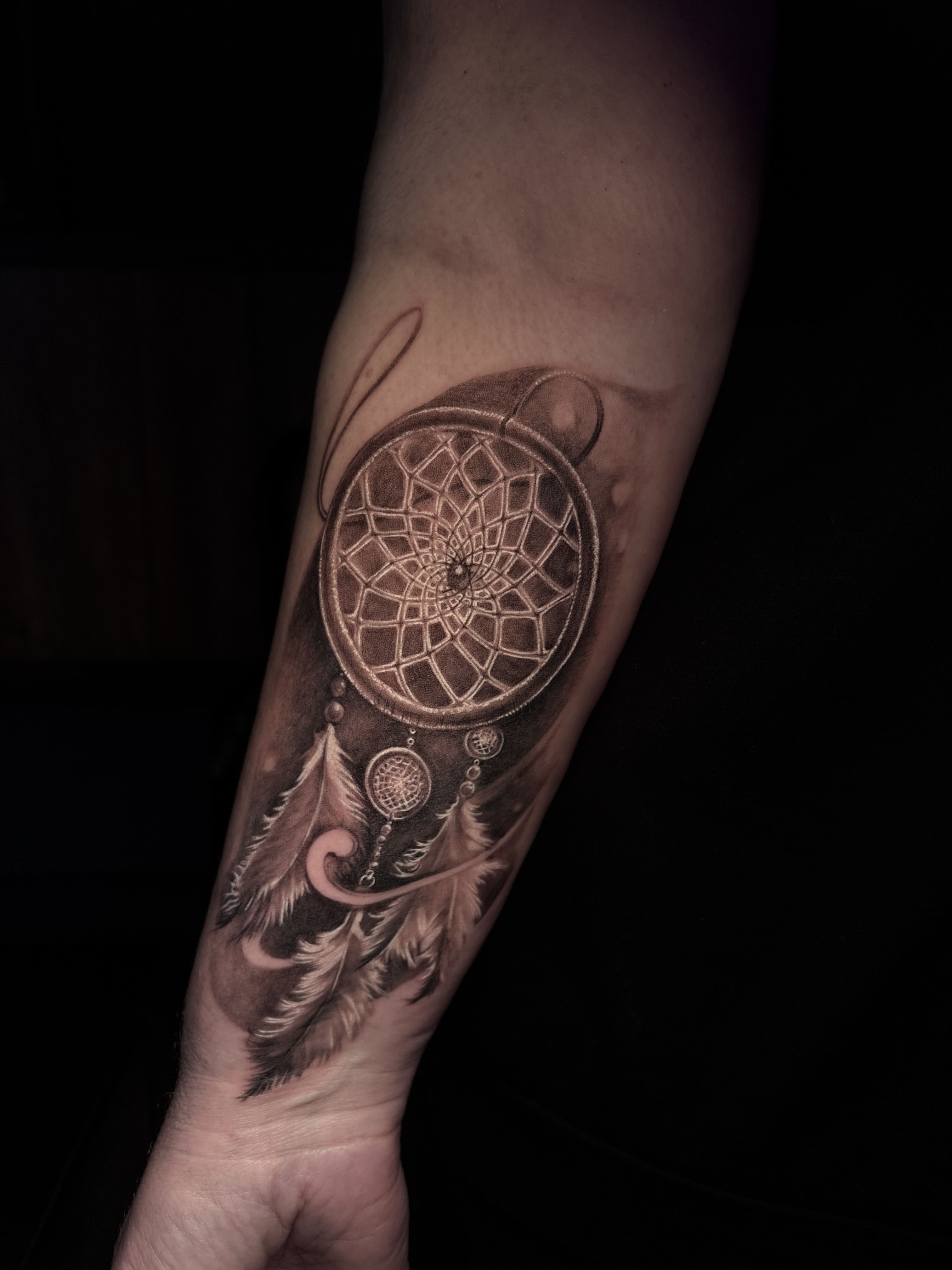 Dreamcatcher Flow — Feather Balance