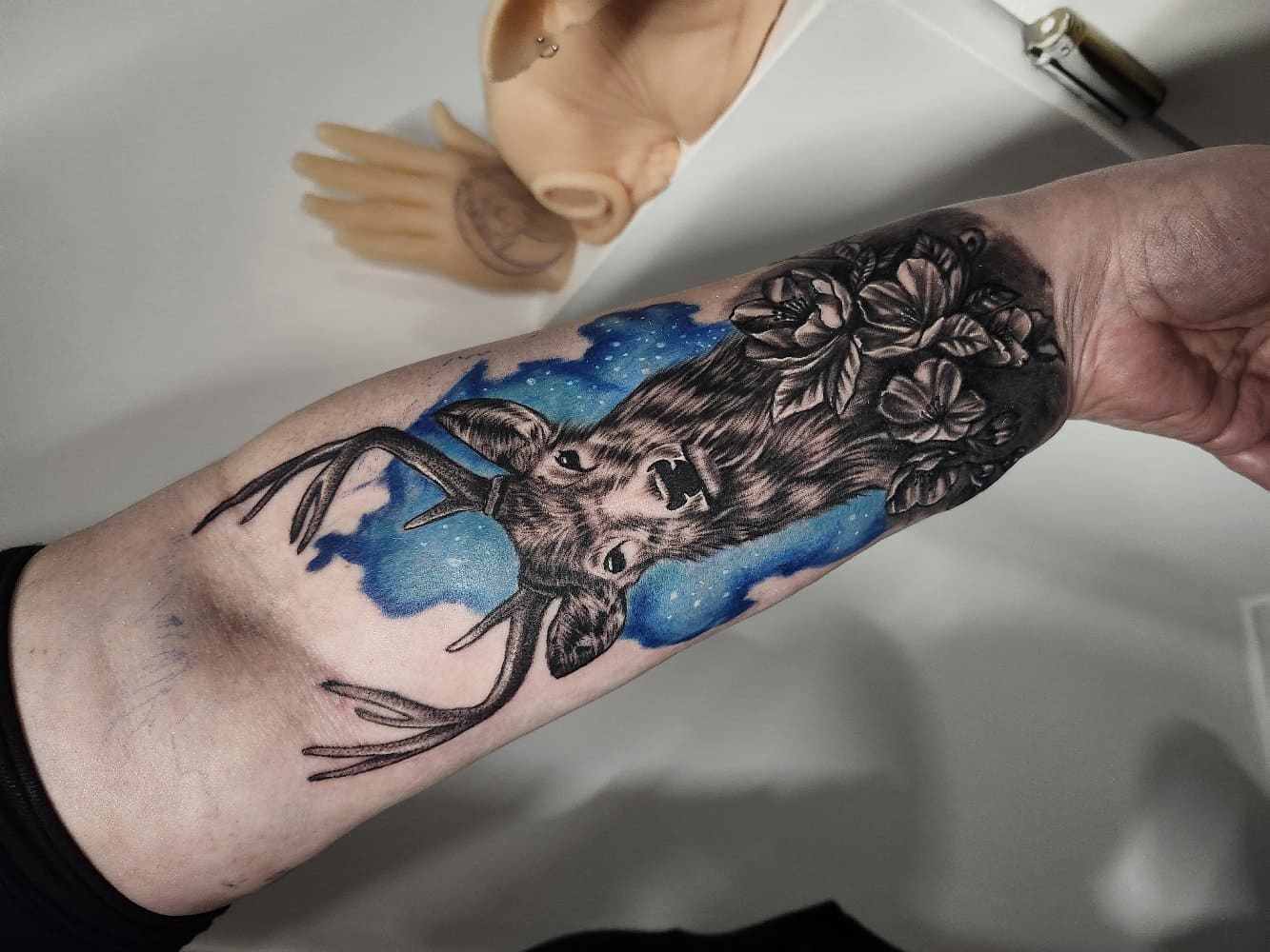 Cerf Mystique sous le Ciel Étoilé