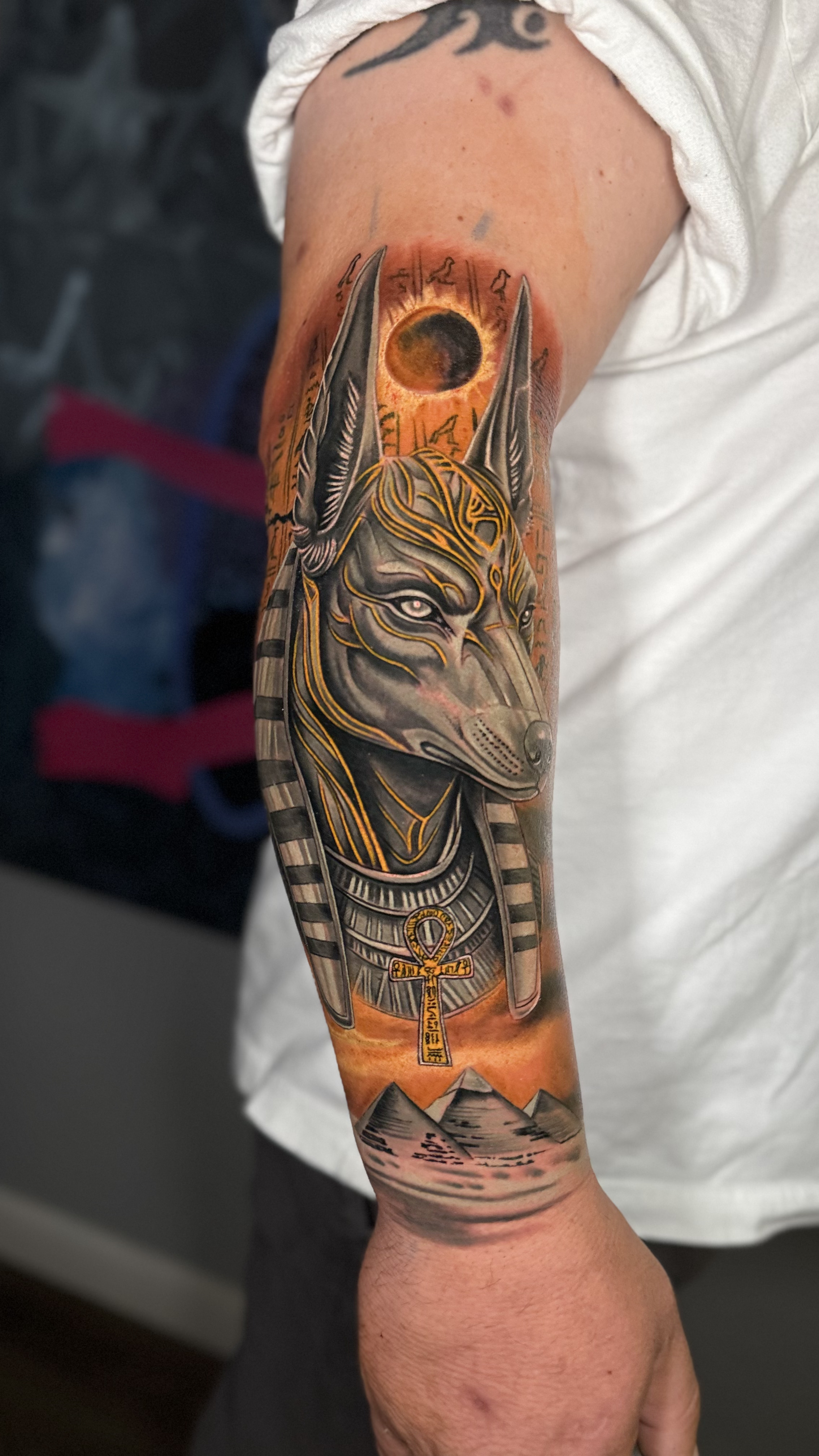 Anubis and Solar Eclipse